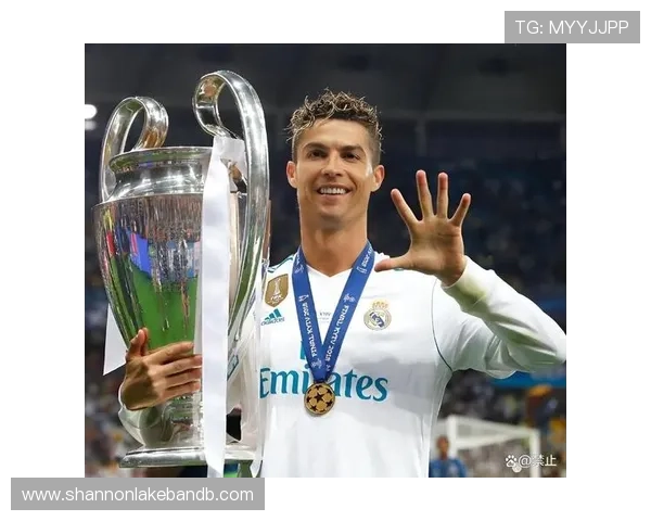 世界杯金球奖、奖金、靴奖的获奖者如何影响足球运动的发展与未来